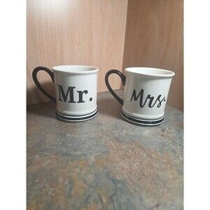Wifey and Hubby Mugs, Wedding/Cups Black & White Set of 2 by Formation